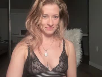 girl
        saraxjacob cam image #1552488