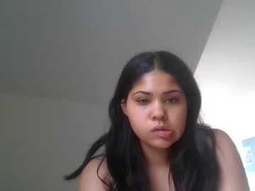 girl
        serena_mae cam image #6473371