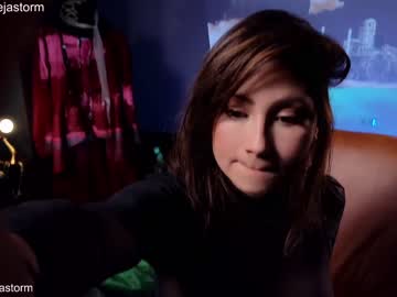 girl
        alejastorm cam image #40267