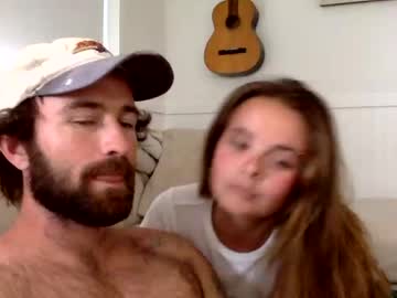 couple
        pedssyy cam image #2614354