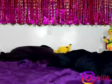 girl
        lily_holy cam image #1297387