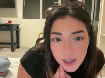 girl
        katerinavalentine cam image #3010258
