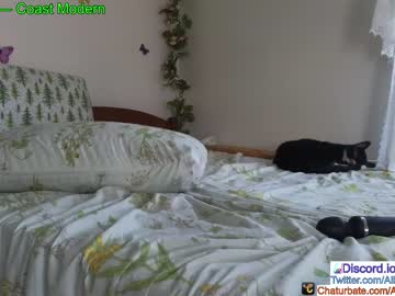 girl
        aliceriverscam cam image #2101751