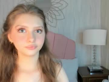 girl
        victoria_calloway cam image #4873590