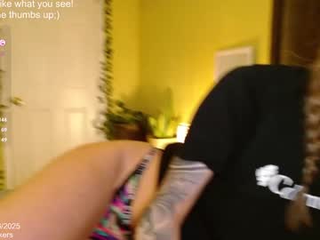girl
        skybella_ cam image #5922772