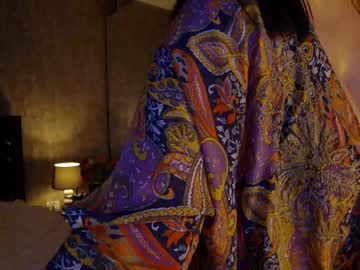 girl
        karrin cam image #6488107