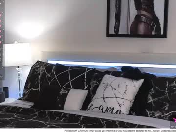 girl
        daddyissuessab cam image #4568884