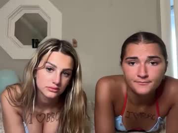 girl
        ashleynbella cam image #6807194