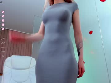 girl
        aileen_williams cam image #4569324