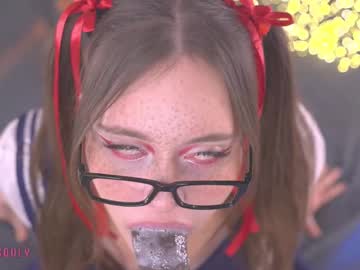 girl
        deepsouly cam image #6560746
