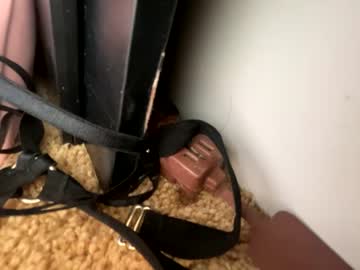 girl
        busty_te3n18 cam image #2083355