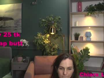 girl
        chiara_luxury cam image #461288