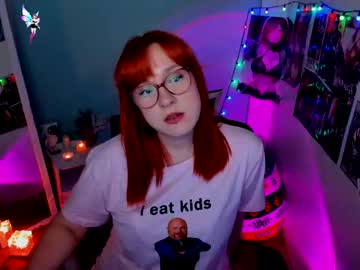 girl
        margaret_red cam image #6613418