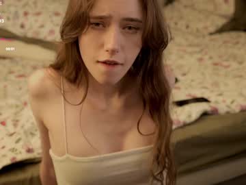 girl
        gina_gracia cam image #5390671