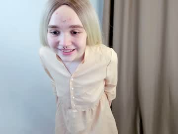 girl
        umisis_ cam image #574534