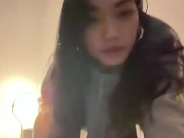 girl
        aznbunnybaby cam image #3612671