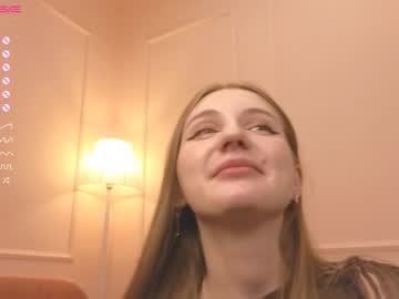 girl
        gentle_riott_ cam image #2116409