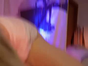 girl
        lucy_gooosey cam image #6672403