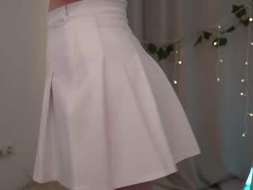 girl
        april_blush cam image #4002423