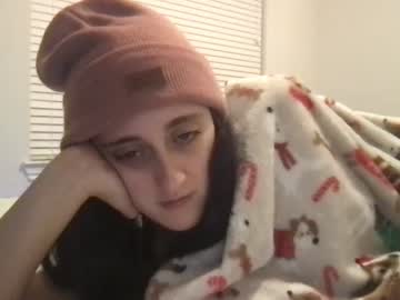 girl
        chloexbennett cam image #3240406