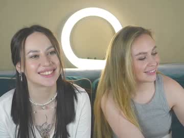 couple
        girlsurbate cam image #6043628