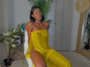 girl
        astrea_1 cam image #1593808