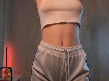 girl
        olivia_madyson cam image #2291997