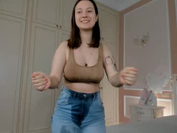 girl
        noreengrimble cam image #5914611