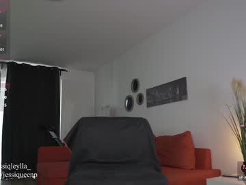 girl
        queen_leylla cam image #6349987