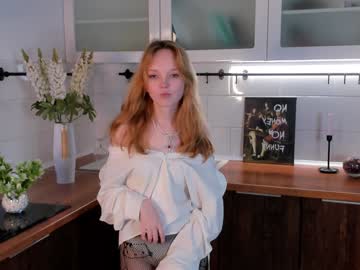 girl
        maudbayles cam image #5364099