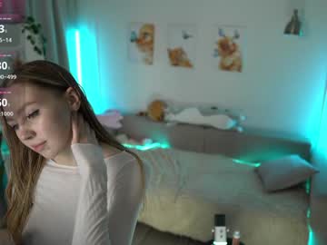 girl
        avroramy cam image #5652384