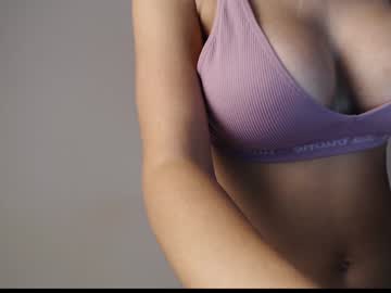 girl
        trixie_taylor cam image #5174766