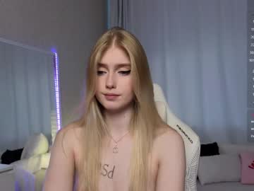 girl
        vonnalein cam image #4467697