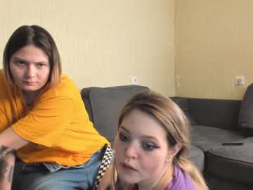 girl
        yourjessi cam image #1035591