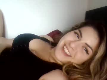 girl
        persianprincesszzz cam image #4495740