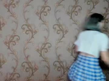 girl
        yuinika_ cam image #4713945