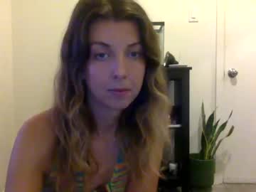 girl
        charliexxx0 cam image #379389