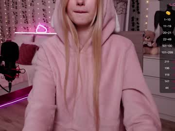 girl
        vonnalein cam image #2471889