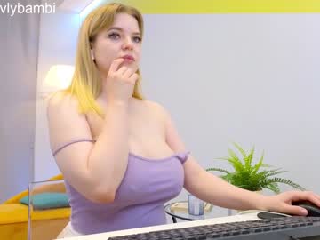 girl
        lovlybambi cam image #1610790