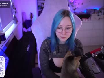 girl
        blue_mooncat cam image #4102856
