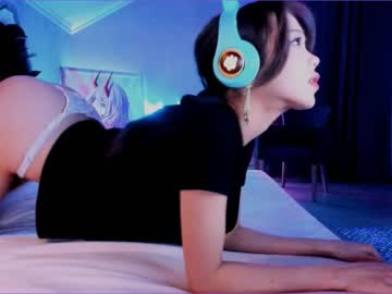 girl
        juliabeng1 cam image #1050942
