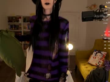 girl
        loony_moony cam image #3535225