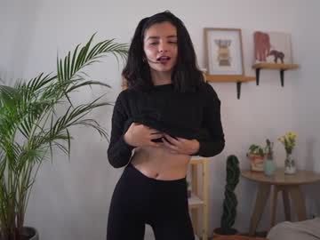 girl
        urcutelinda cam image #4005885