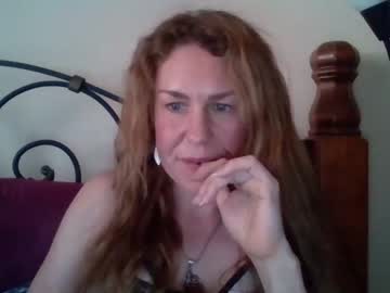 girl
        mumnextdoor cam image #2823250
