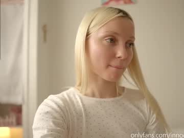 girl
        pureangeldolores cam image #5135683