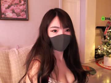 girl
        sisirabbit_ cam image #3081644