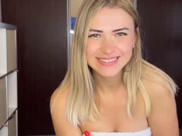girl
        like_fm cam image #4720447