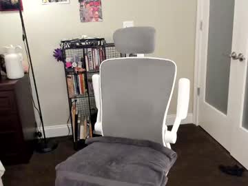 girl
        eve003300 cam image #4981685