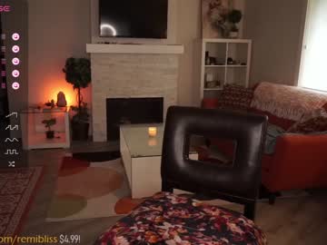 girl
        remibliss cam image #4041807