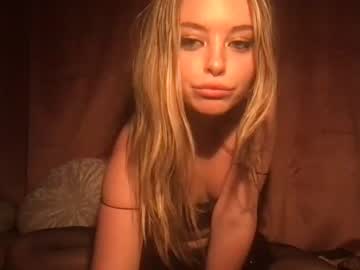 girl
        houseofdaph cam image #2657029
